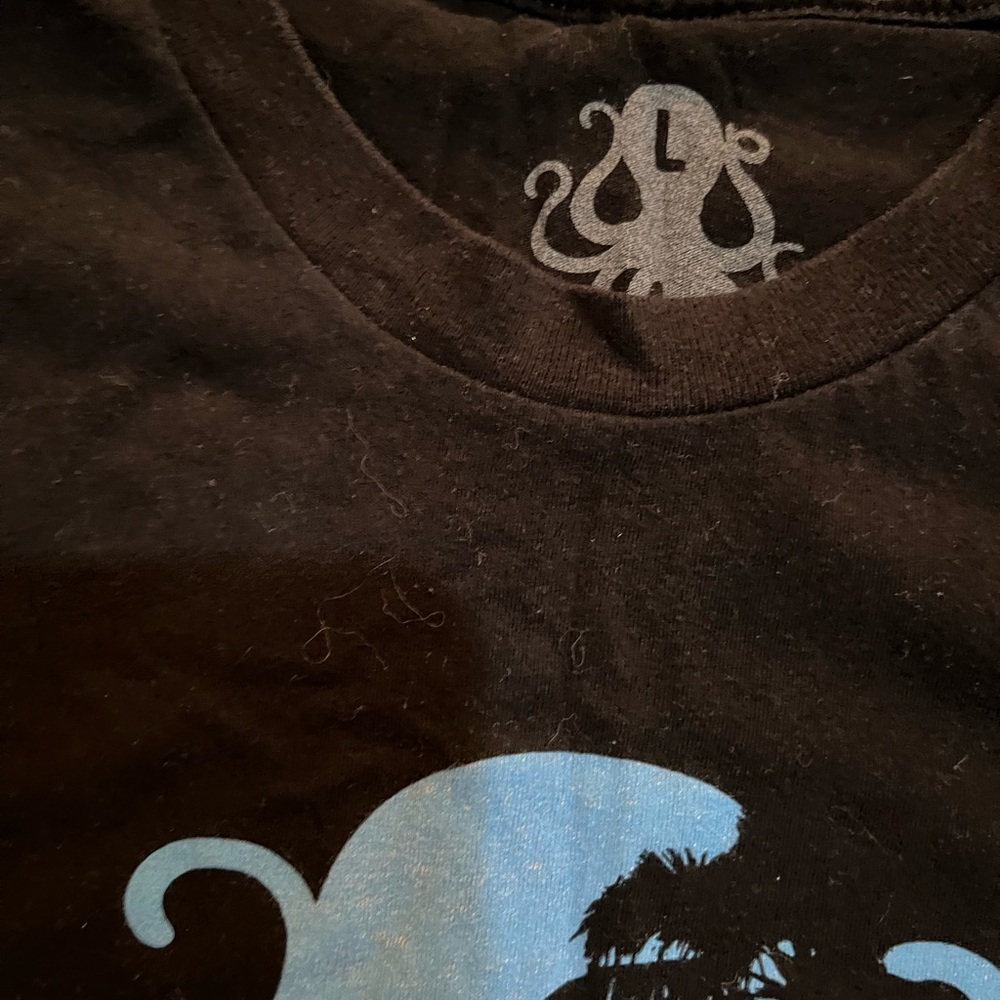 Hi My Name is Mark brand Men’s limited edition octopus shirt Blink-182